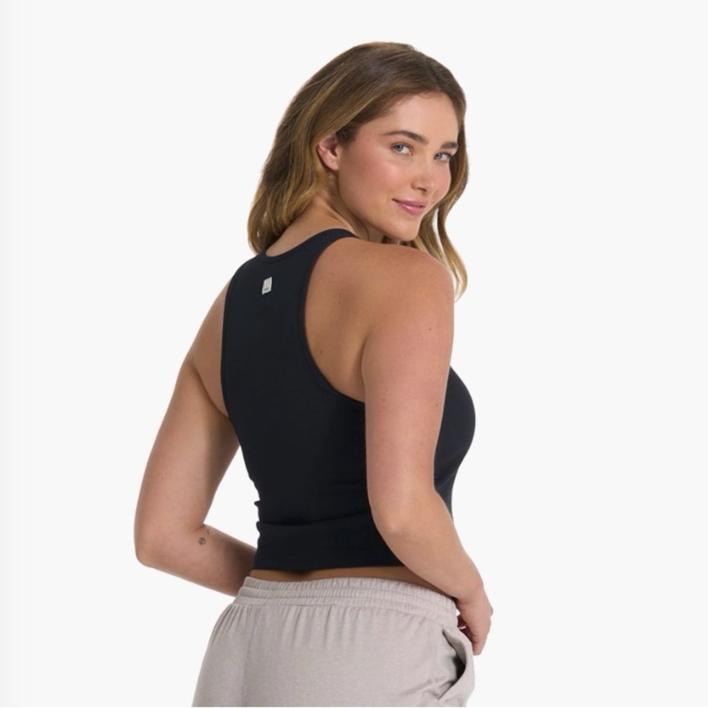 VUORI elevation plyo tanks size XS